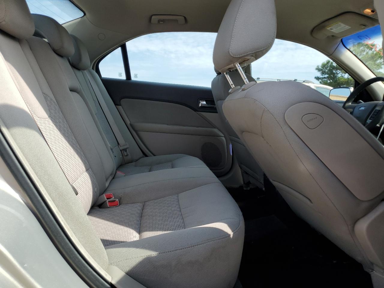 2010 FORD FUSION