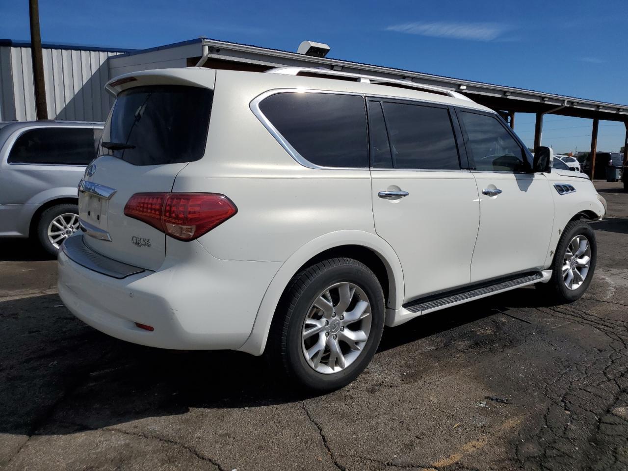 2011 INFINITI QX56