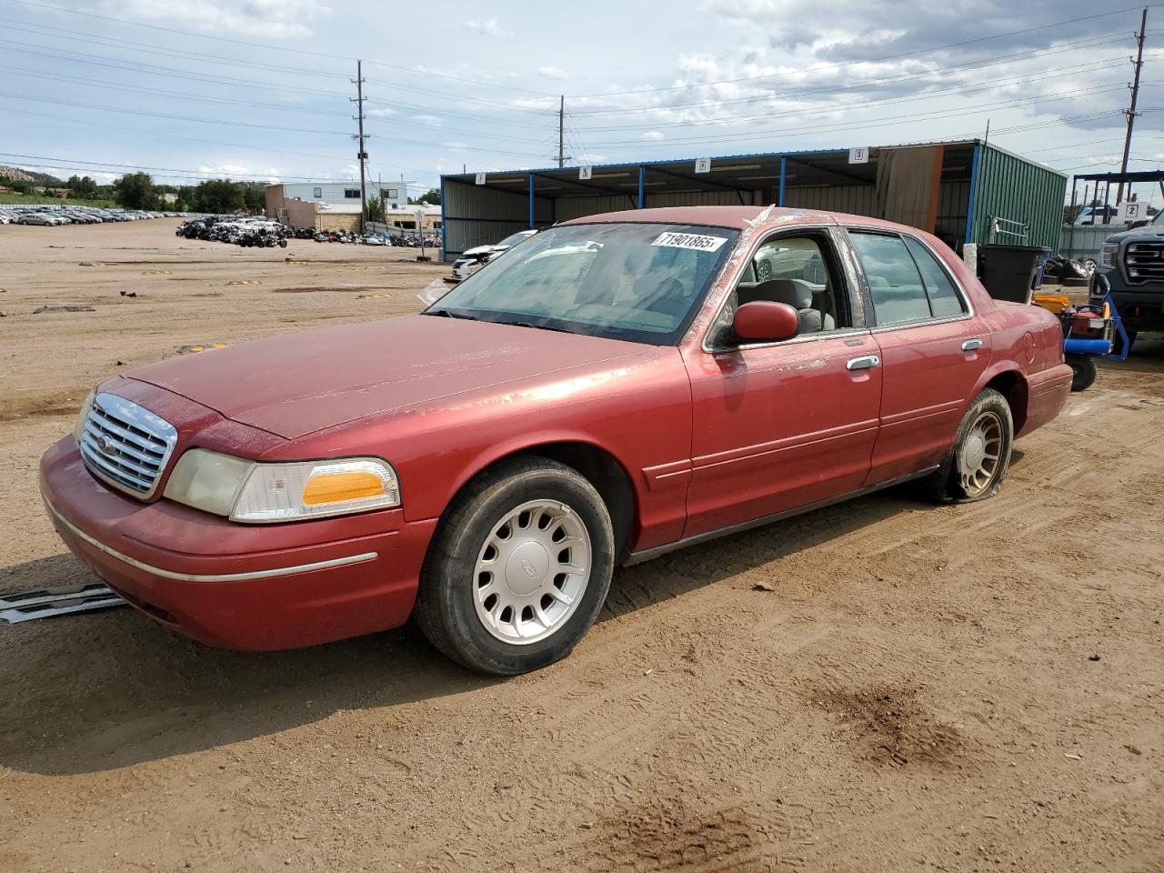 2000 FORD Crown Victoria