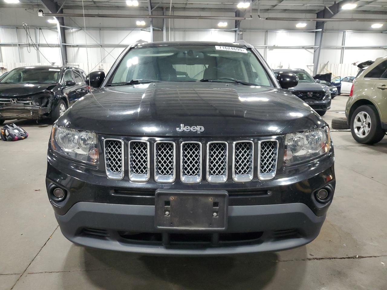 2017 JEEP Compass