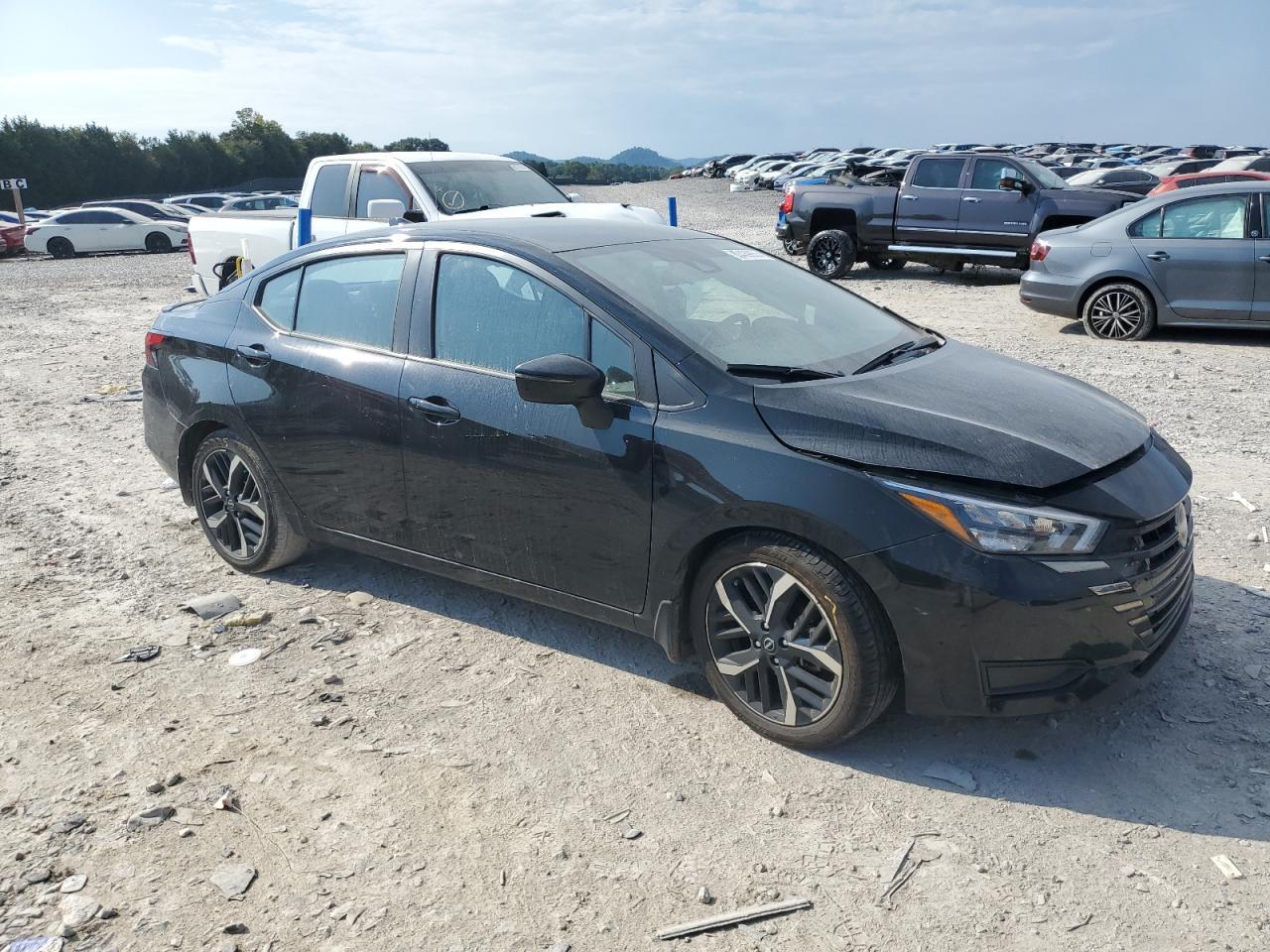 2024 NISSAN VERSA