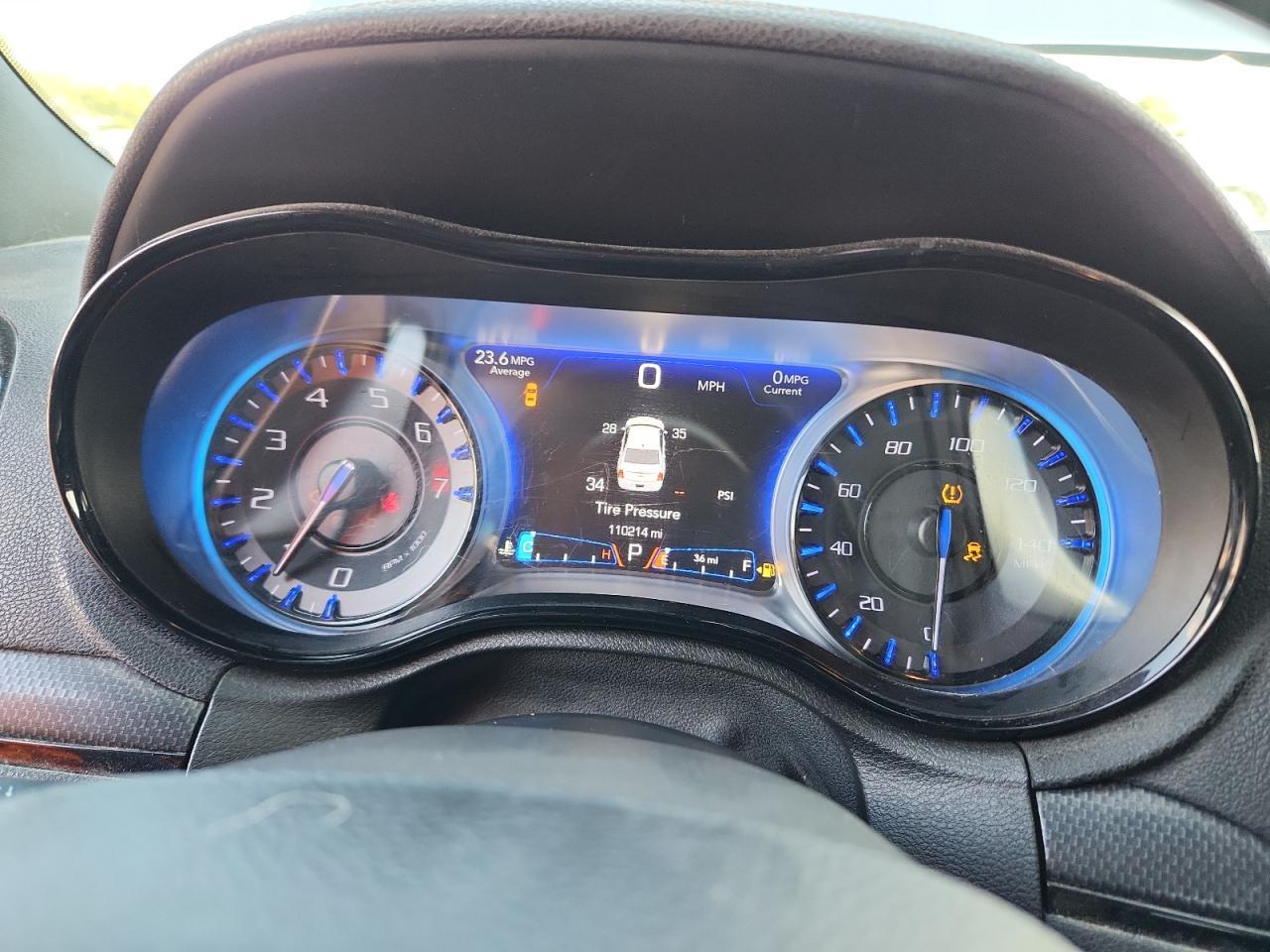 2015 CHRYSLER 300