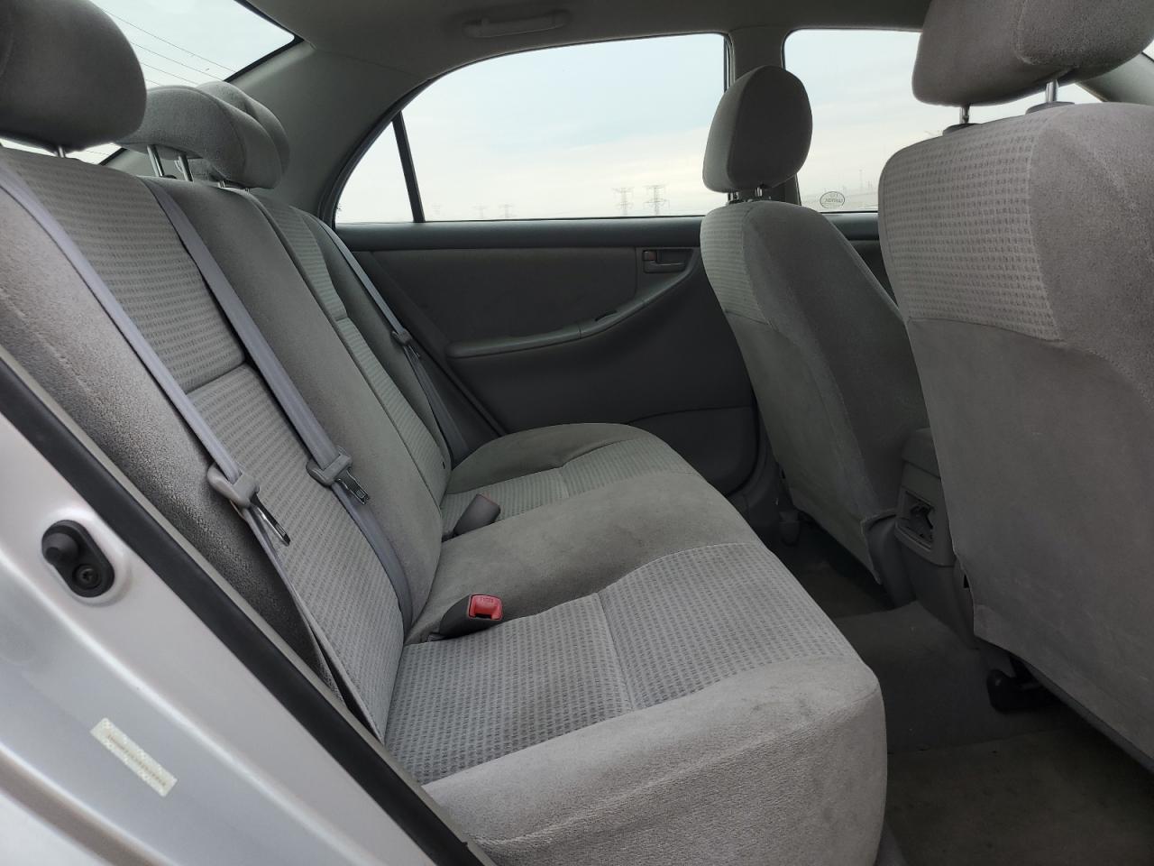 2005 TOYOTA COROLLA