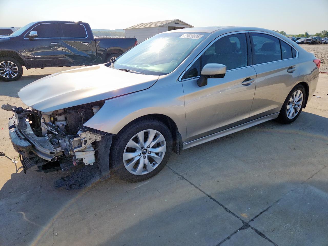 2015 SUBARU Legacy