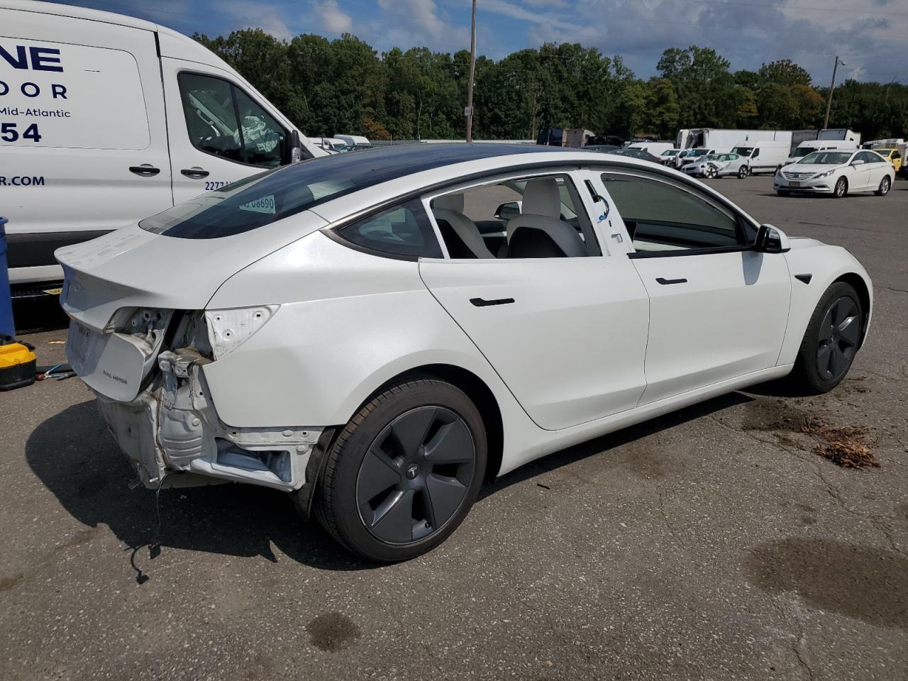2021 TESLA MODEL 3