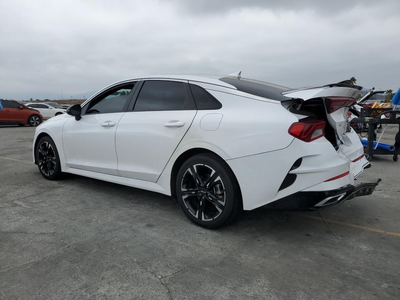 2023 KIA K5