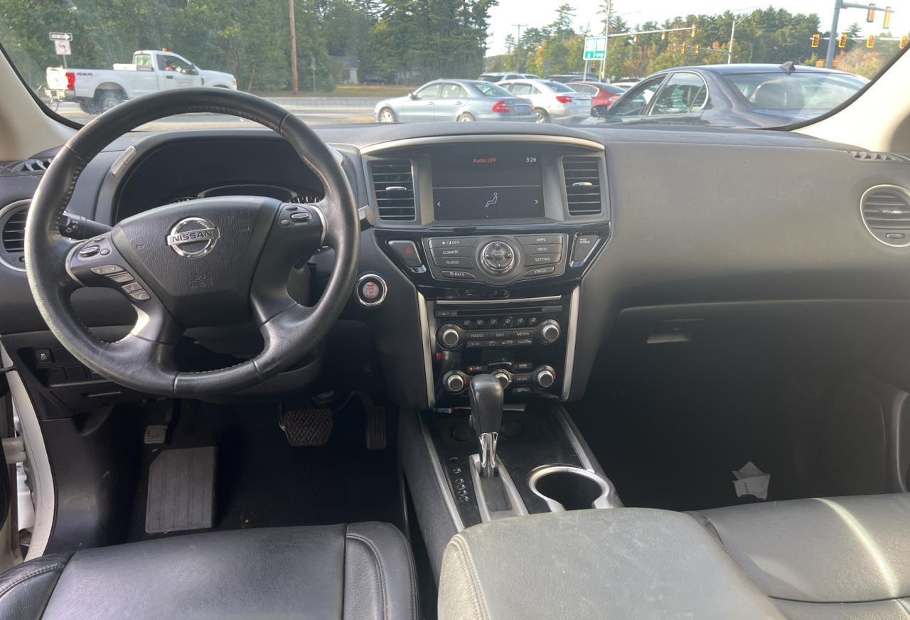 2017 NISSAN PATHFINDER