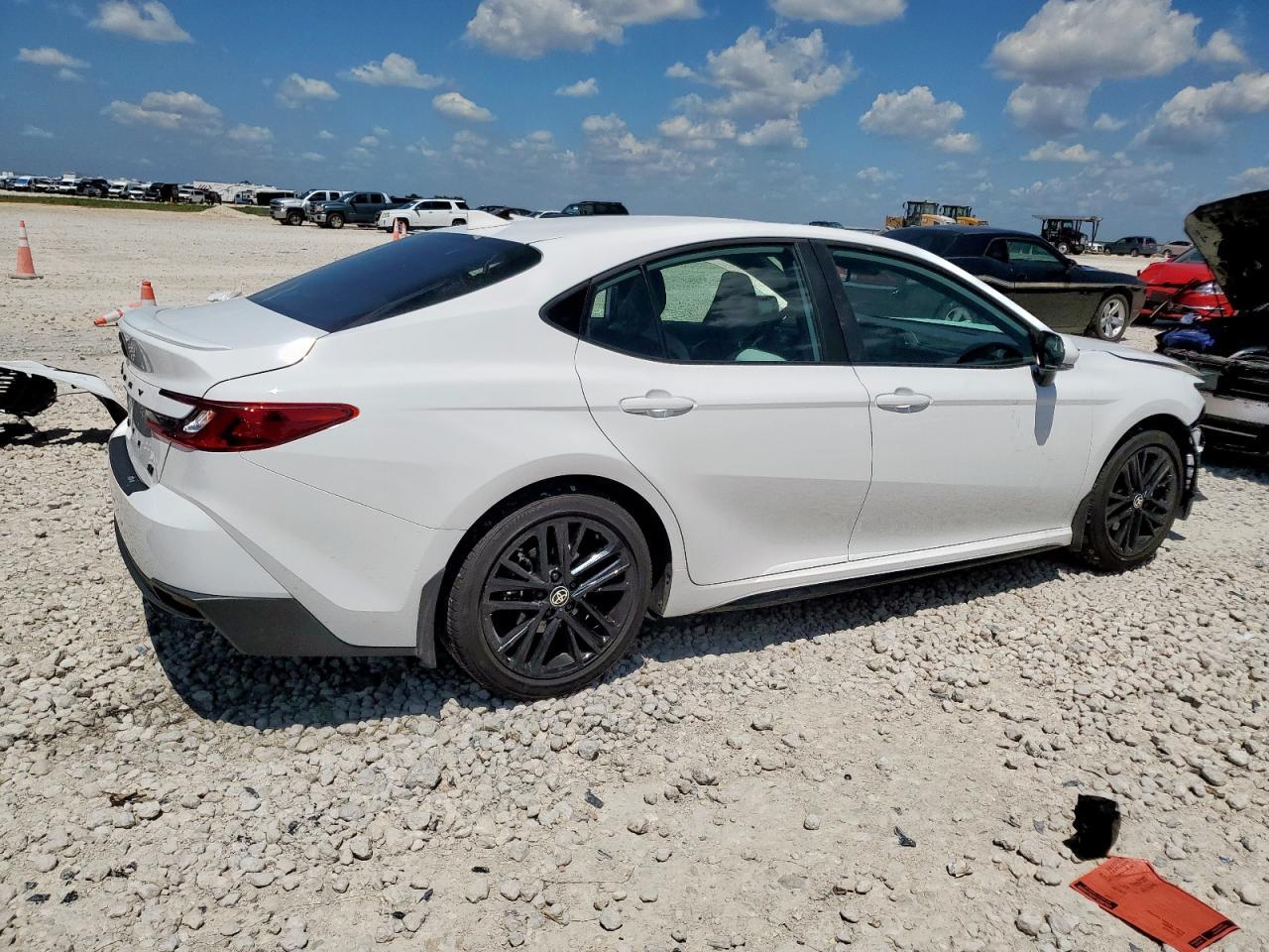 2025 TOYOTA CAMRY