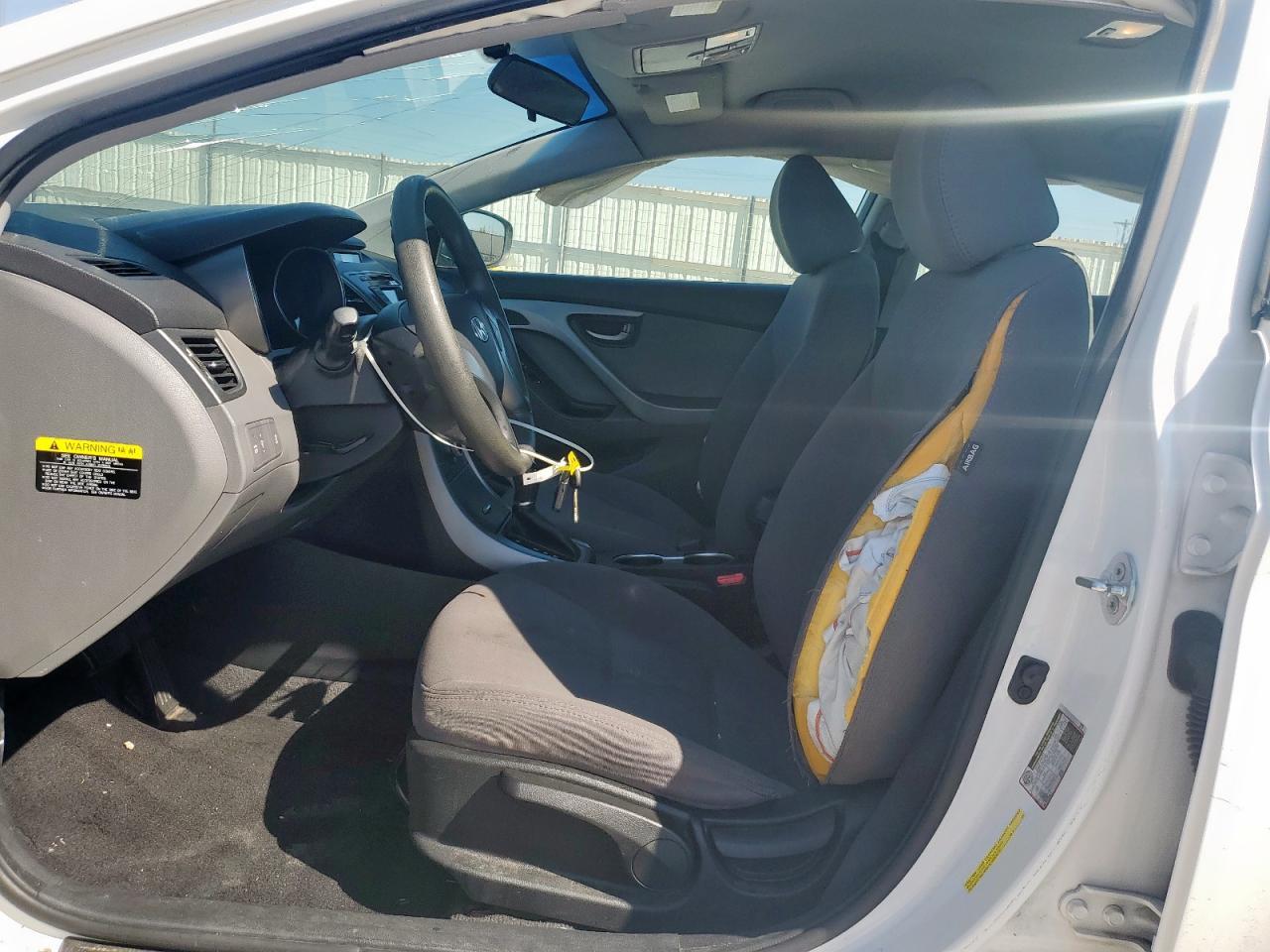 2014 HYUNDAI ELANTRA