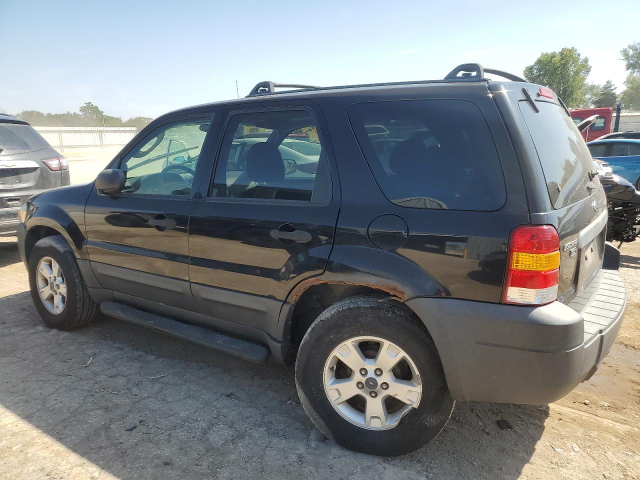 2006 FORD ESCAPE