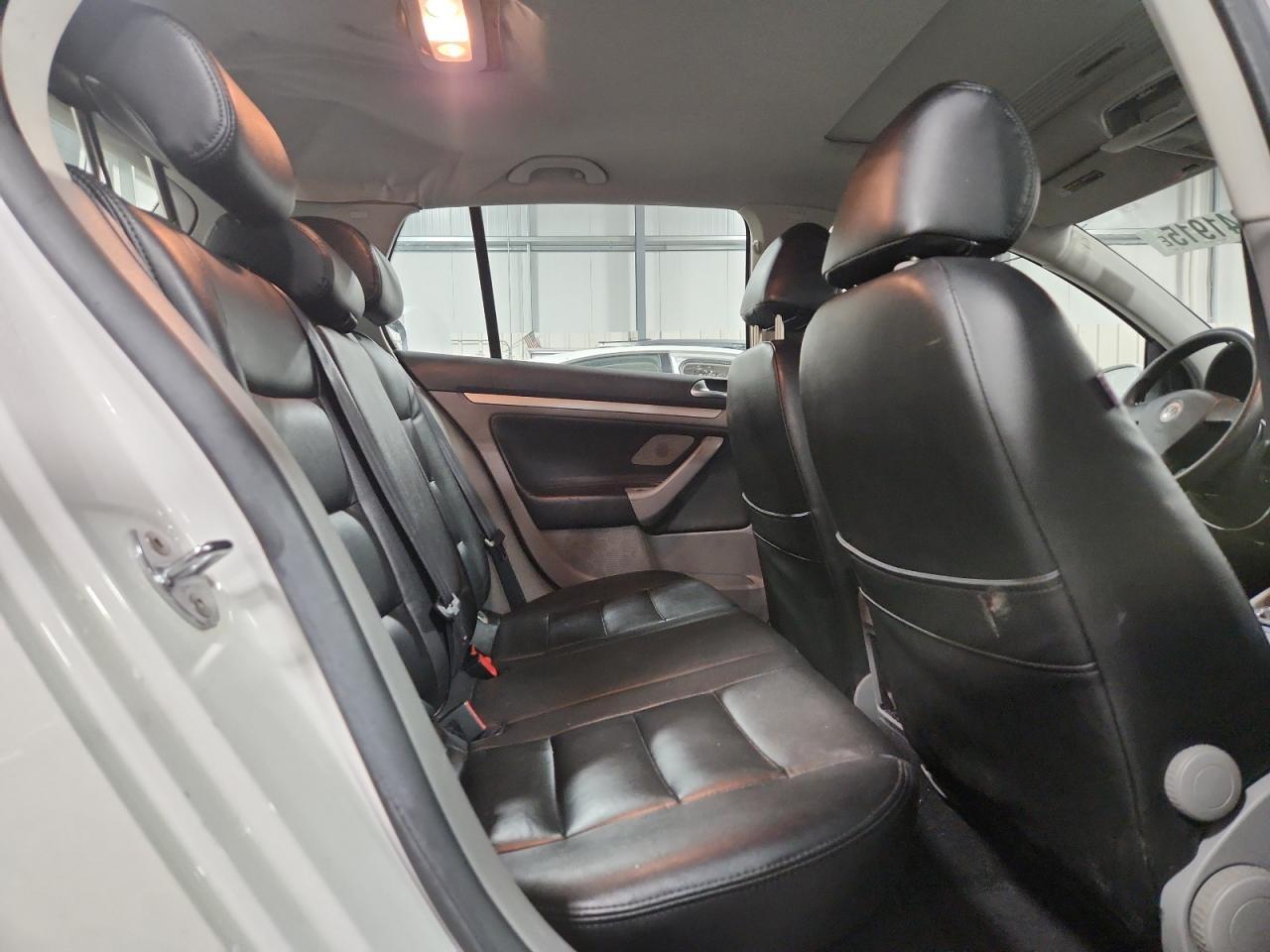 2008 VOLKSWAGEN RABBIT