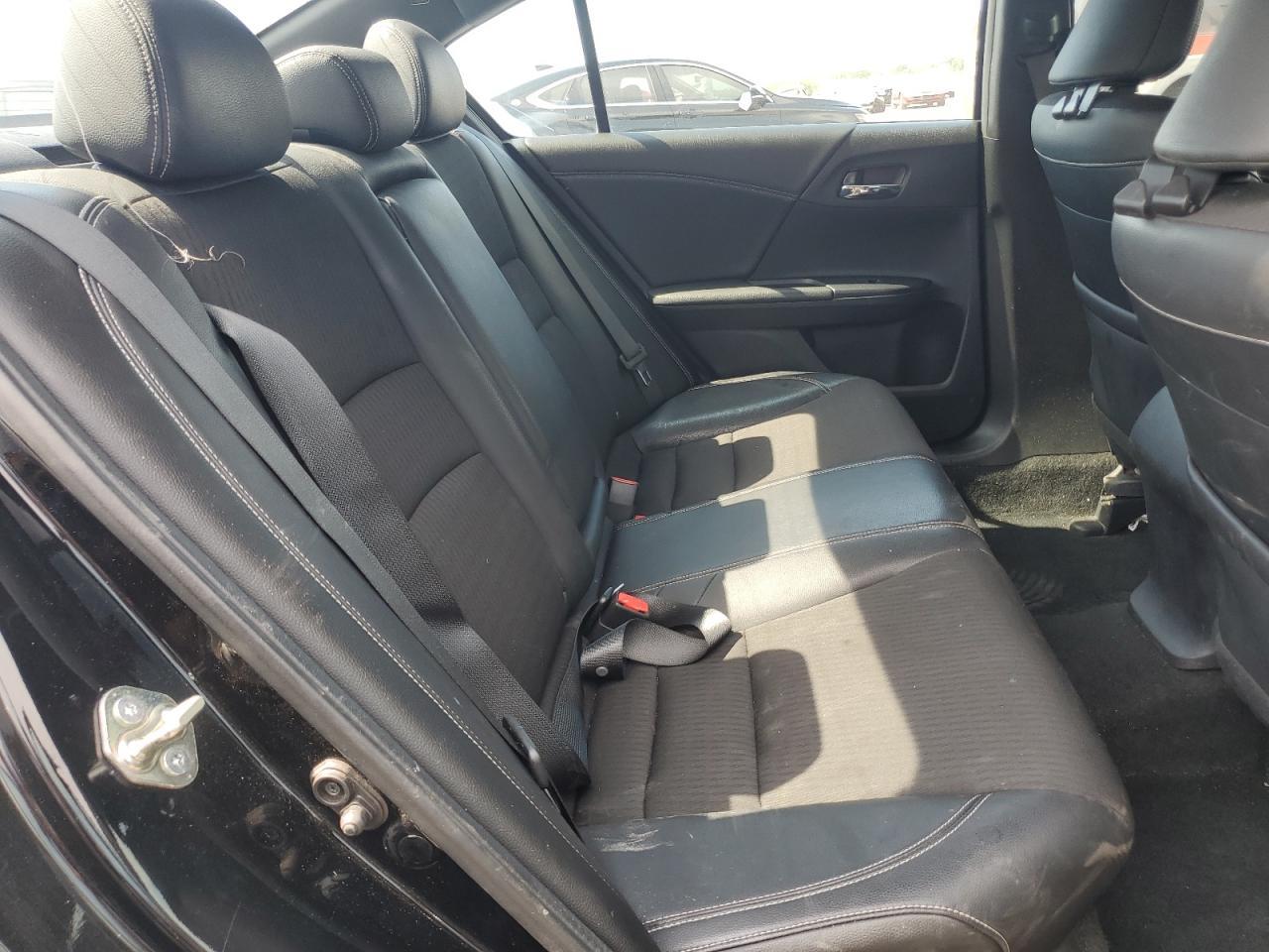 2016 HONDA ACCORD