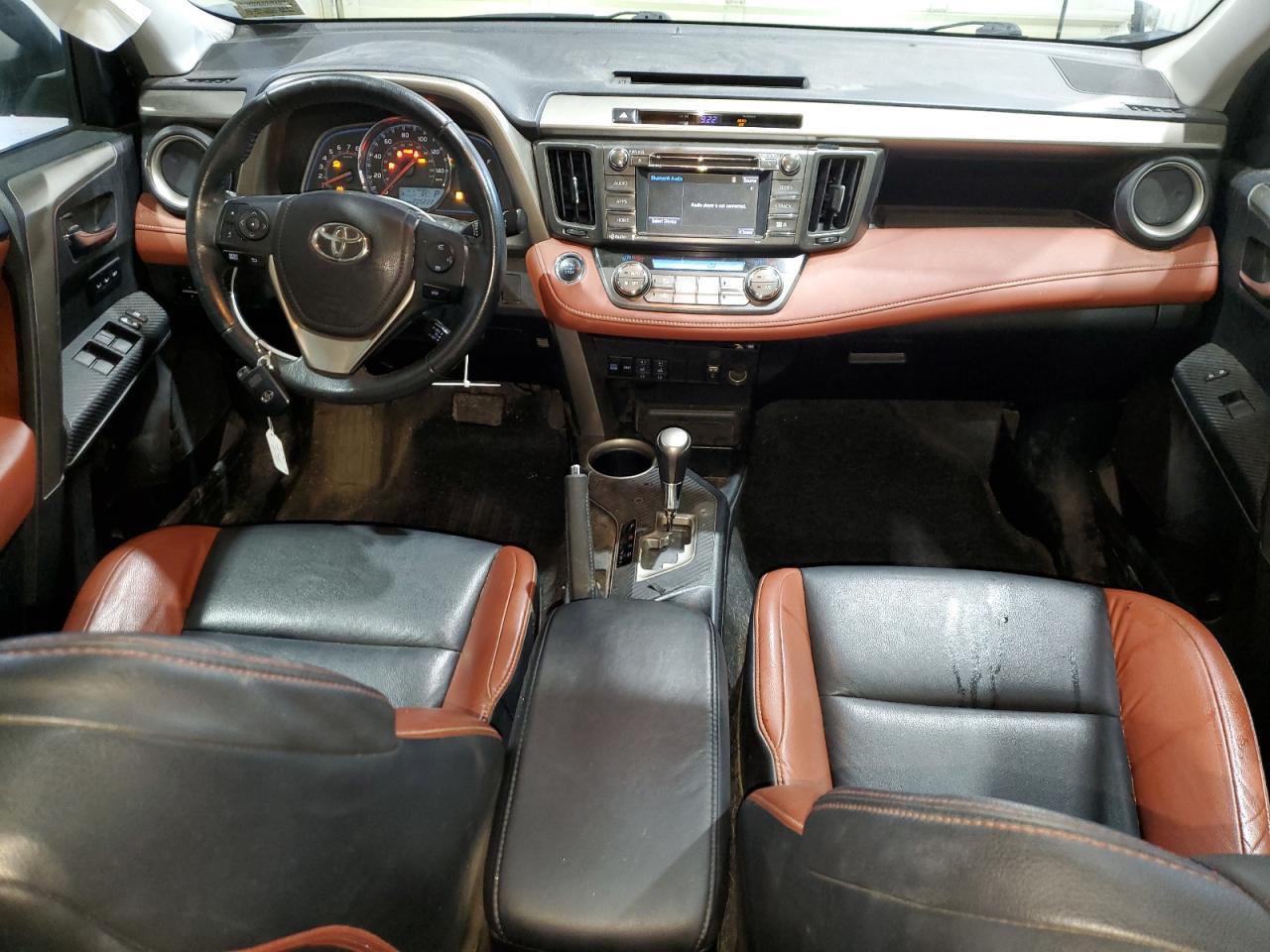 2015 TOYOTA RAV4