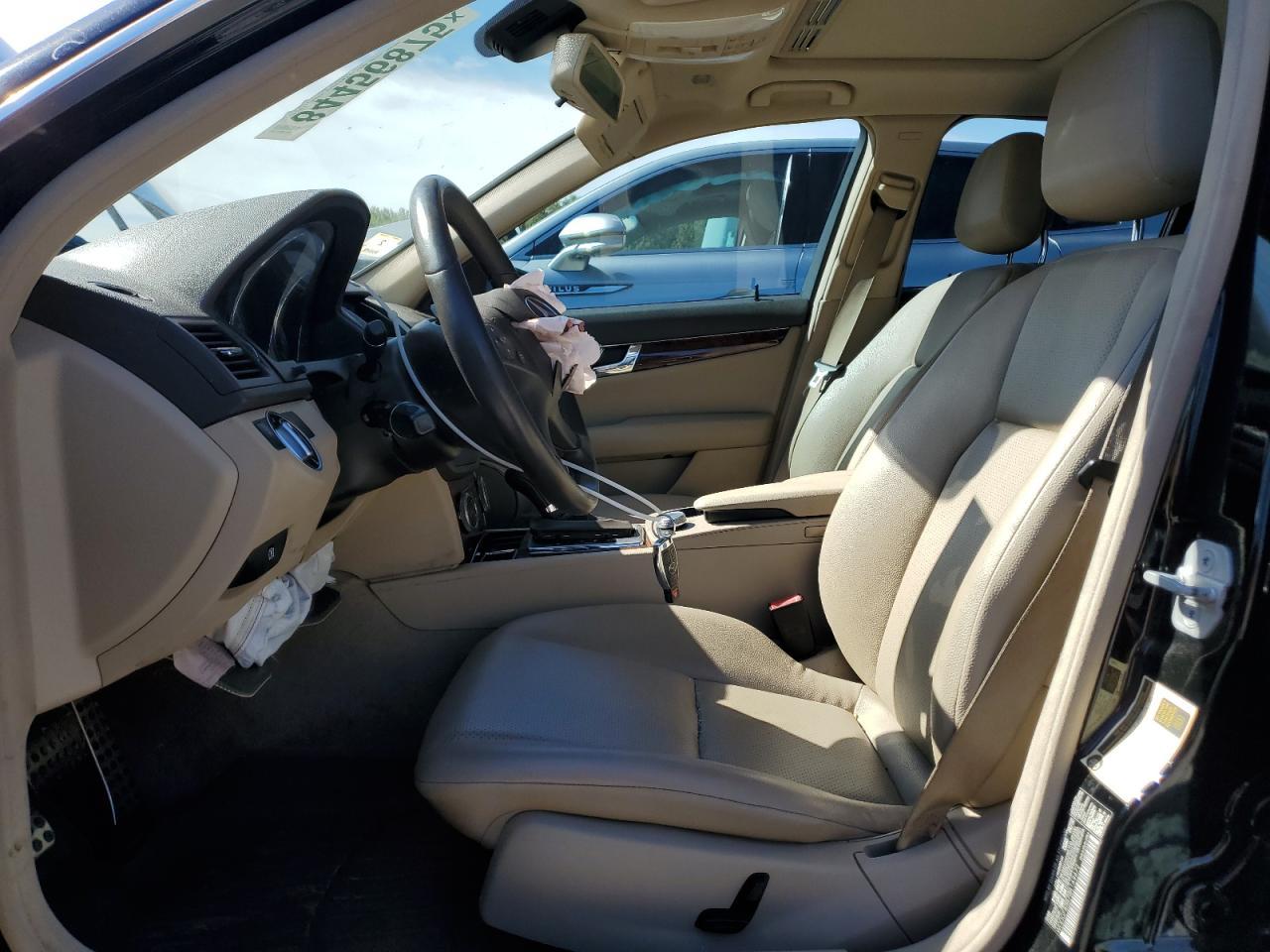 2011 MERCEDES-BENZ C-CLASS