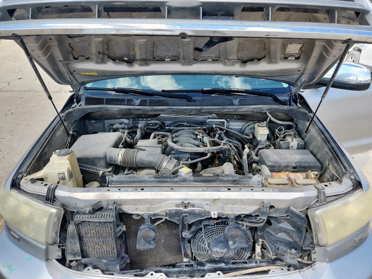 2010 TOYOTA Sequoia
