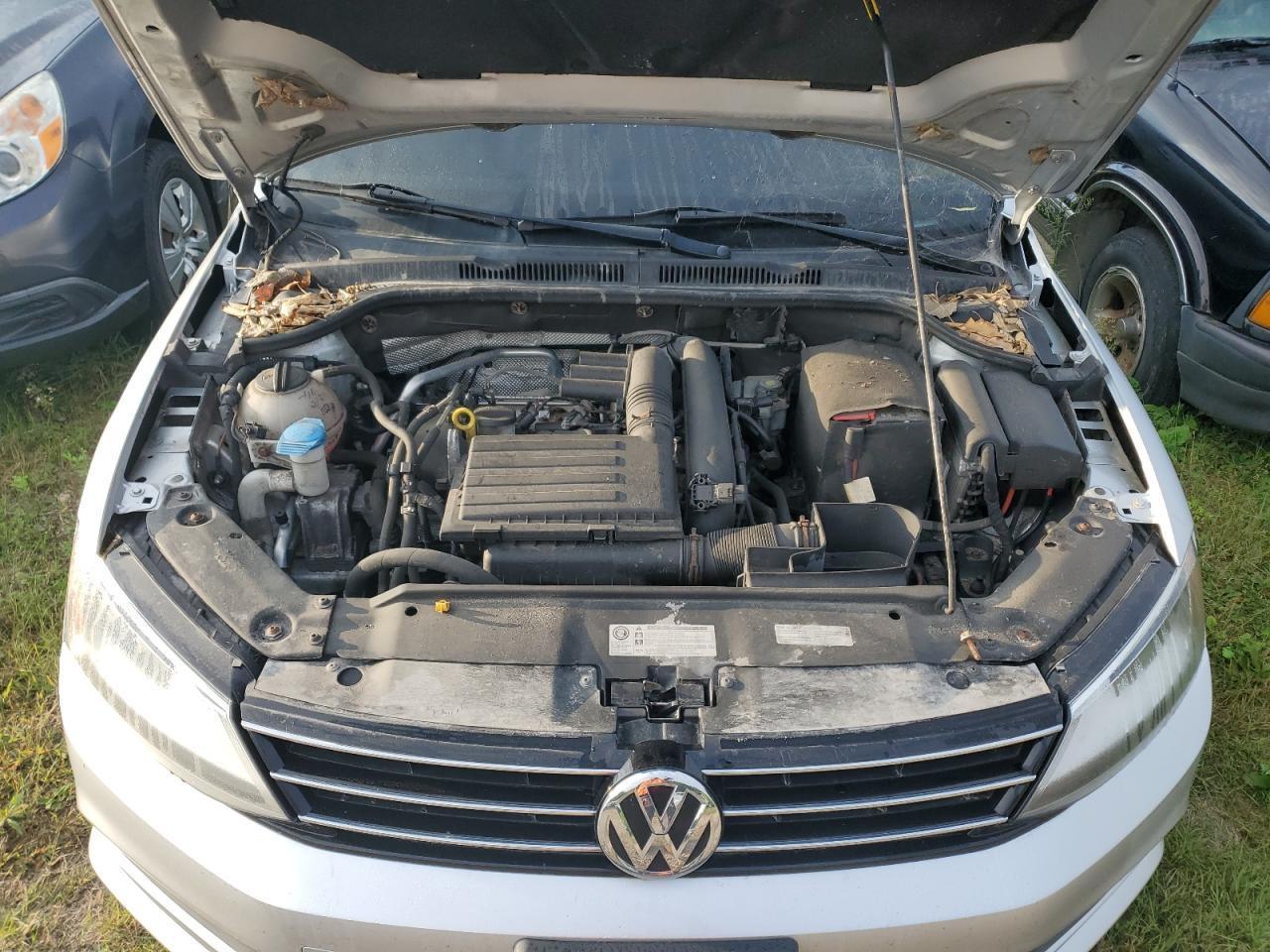 2016 VOLKSWAGEN JETTA