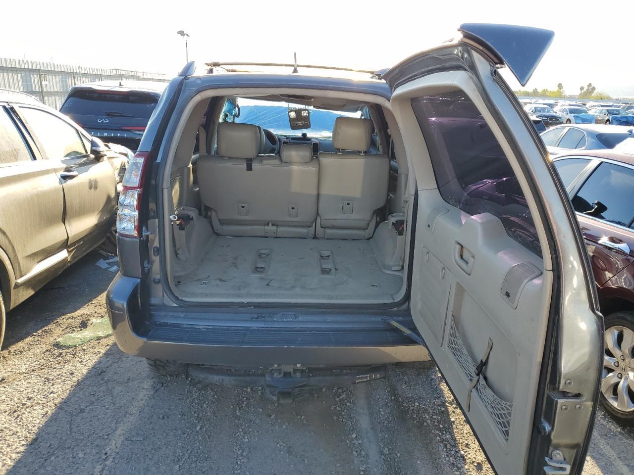 2003 LEXUS Gx 470