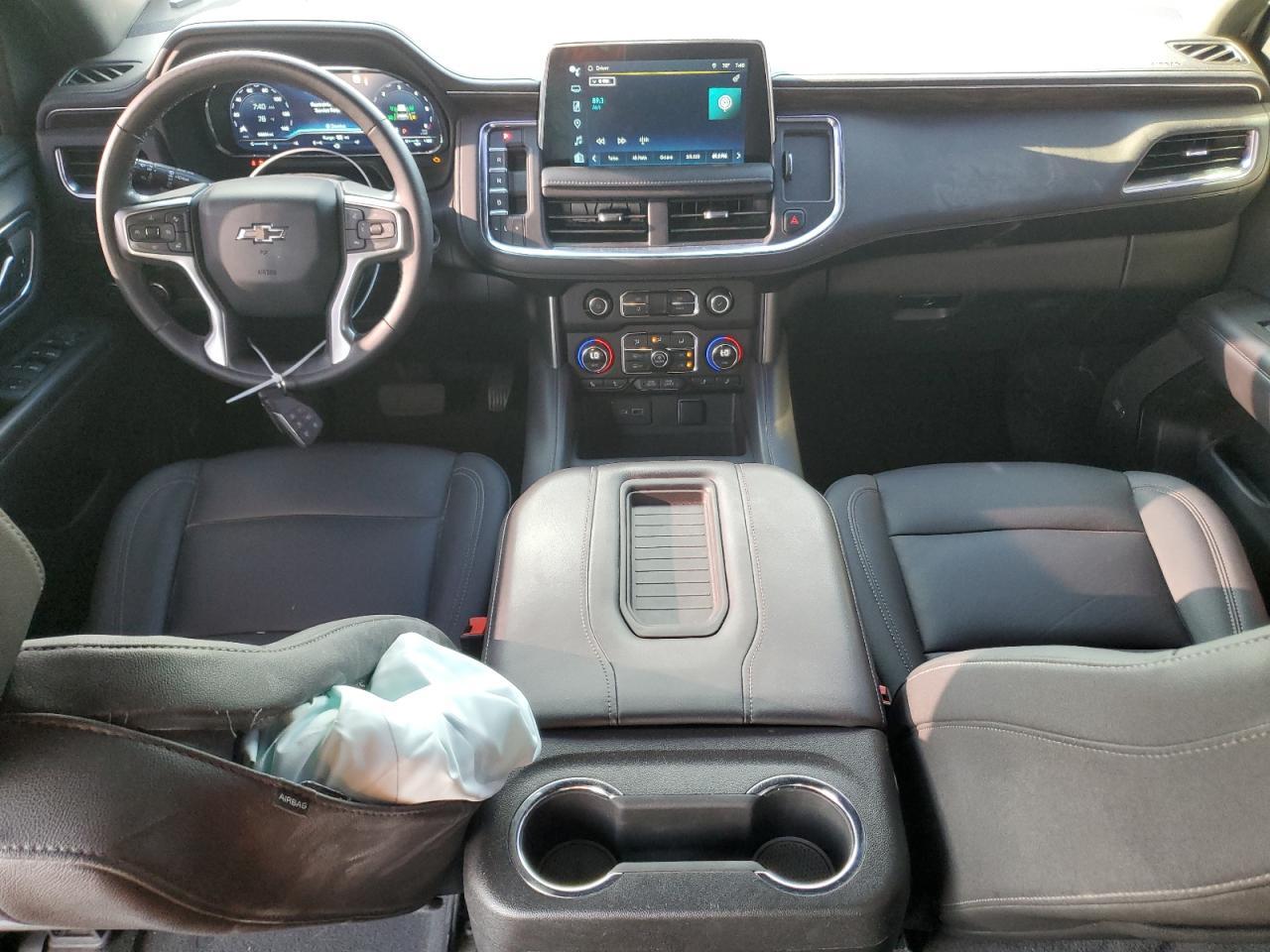 2022 CHEVROLET Suburban