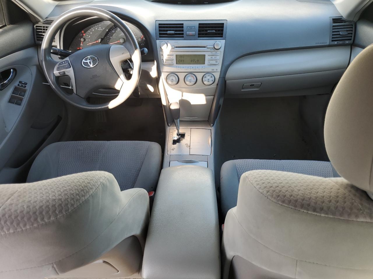 2011 TOYOTA CAMRY