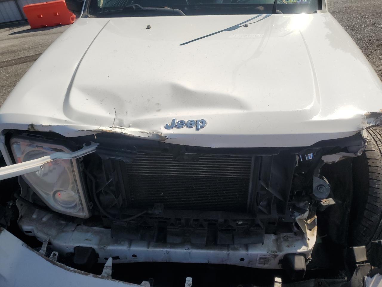 2012 JEEP Liberty
