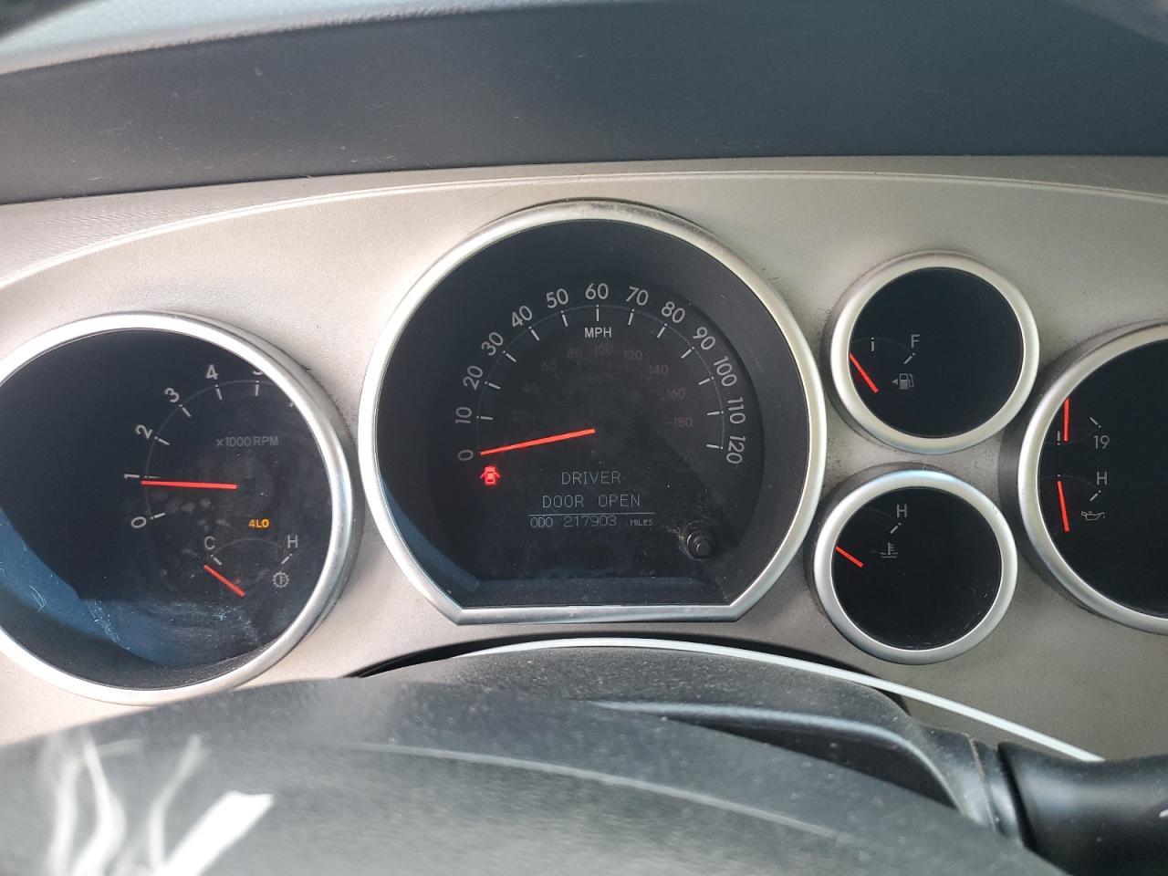 2008 TOYOTA Sequoia