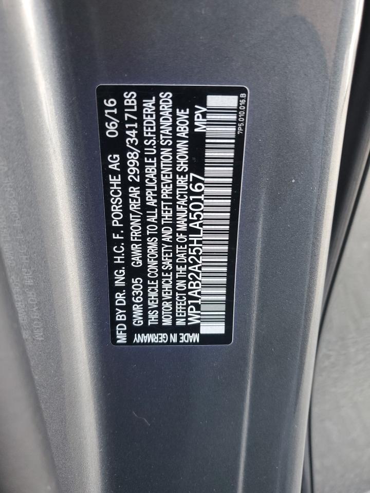2017 PORSCHE CAYENNE