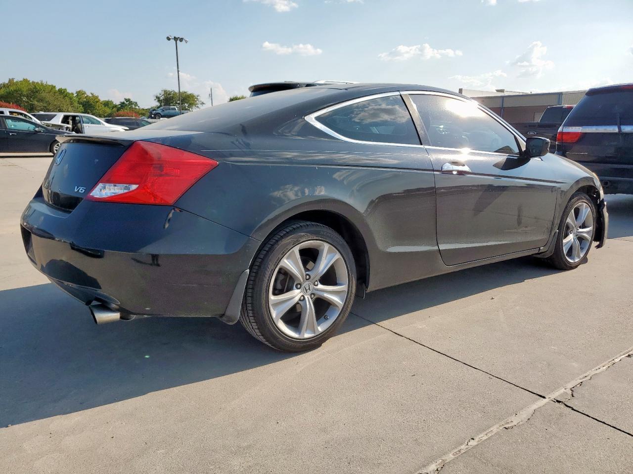 2011 HONDA ACCORD