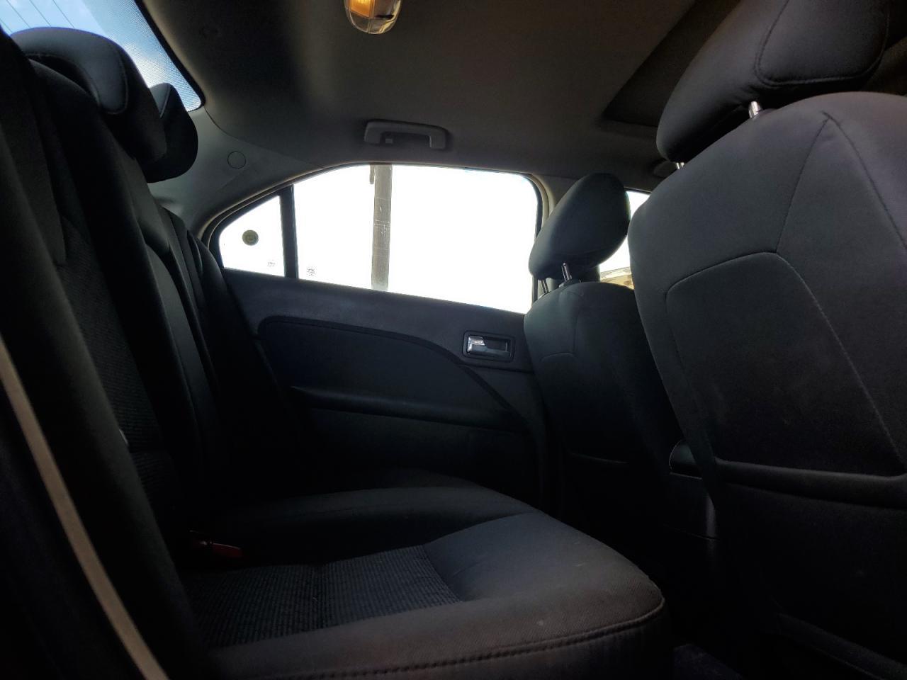 2011 FORD FUSION