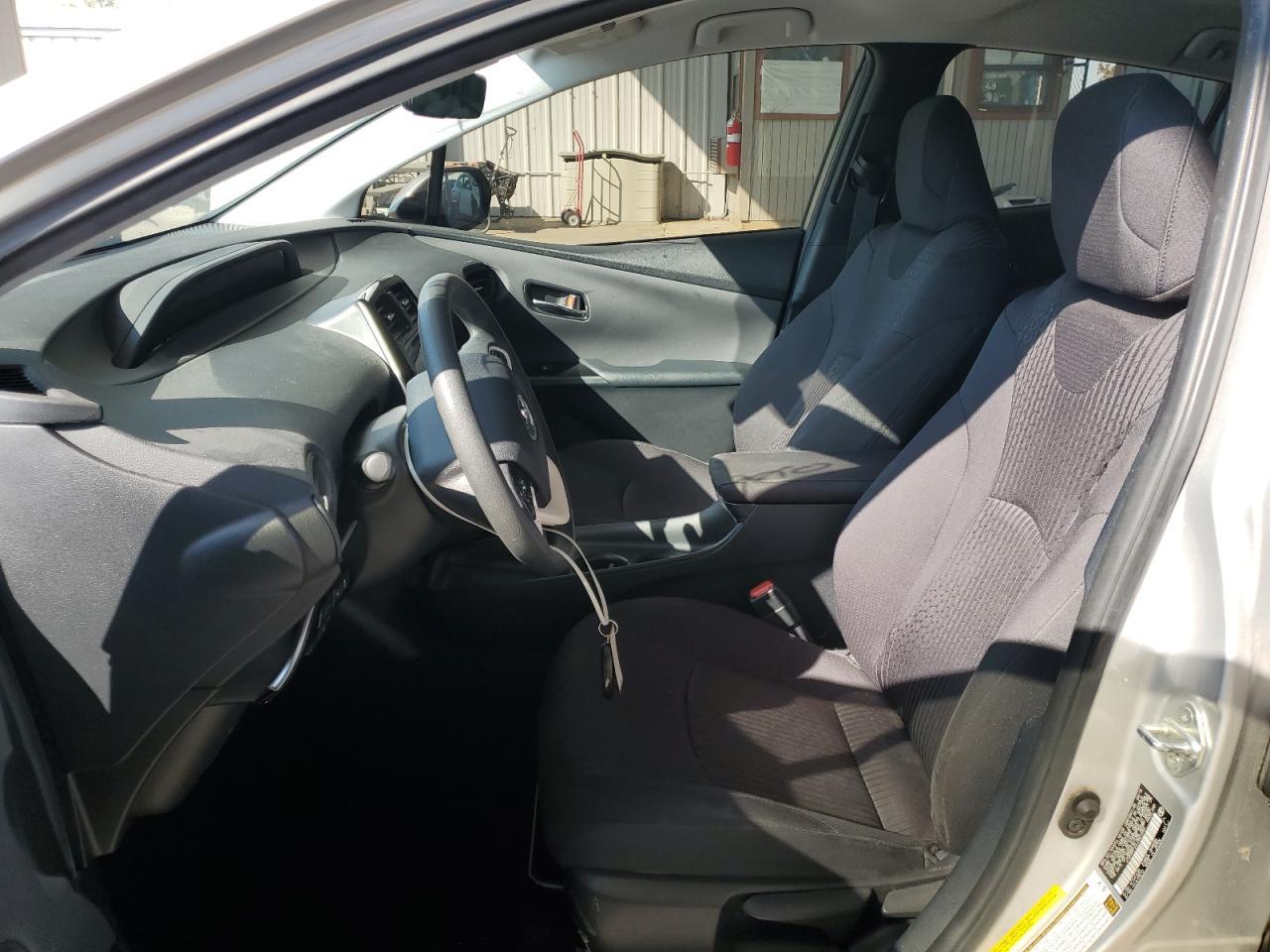 2018 TOYOTA PRIUS