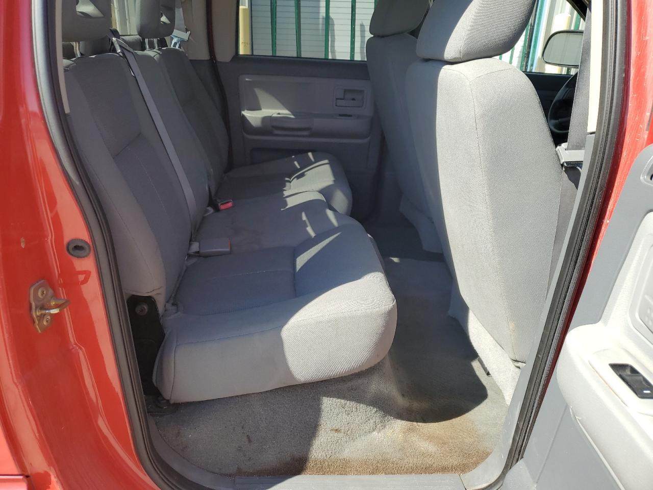 2006 DODGE Dakota