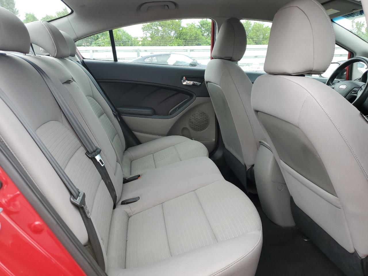 2015 KIA FORTE