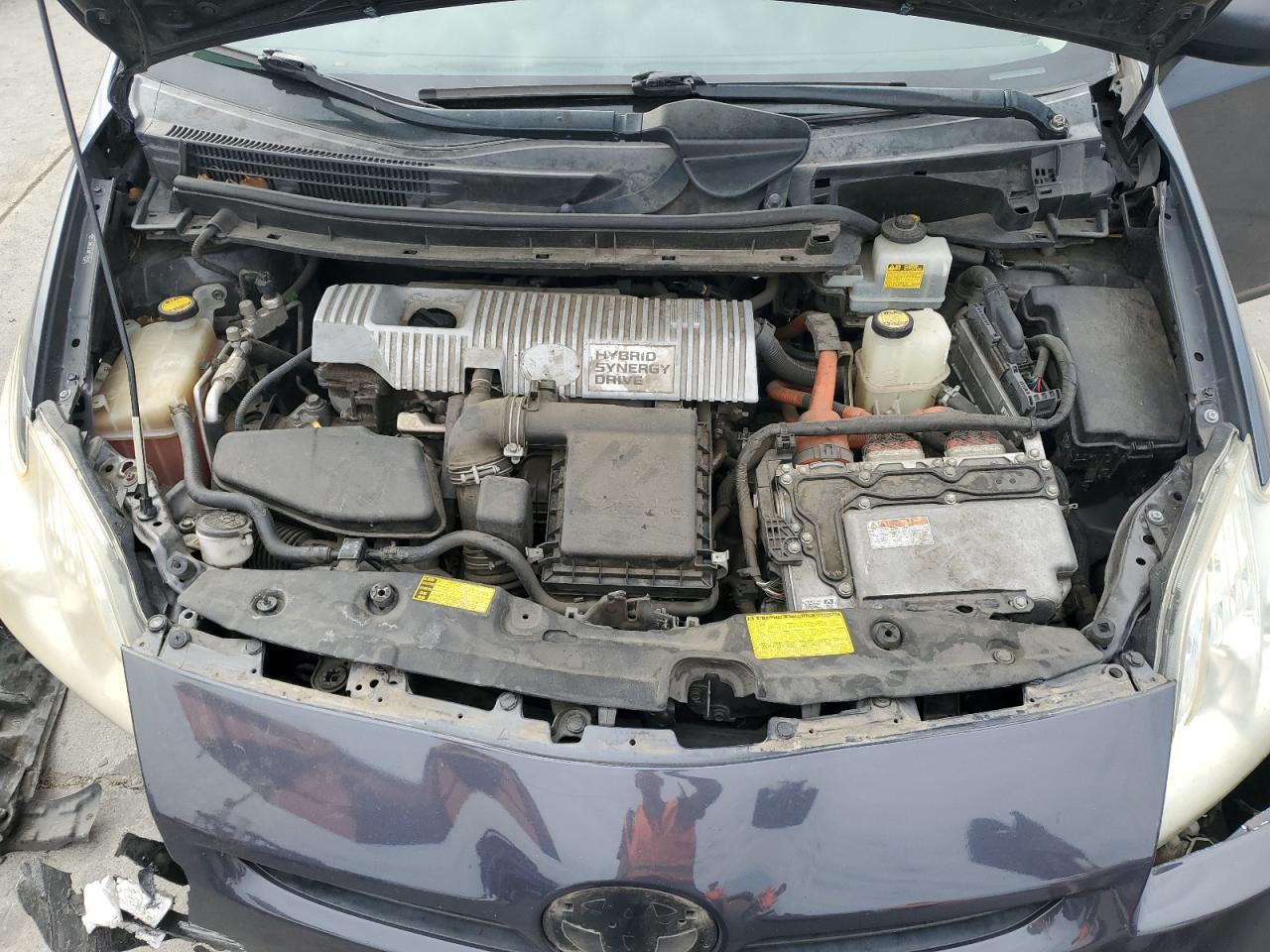 2011 TOYOTA PRIUS