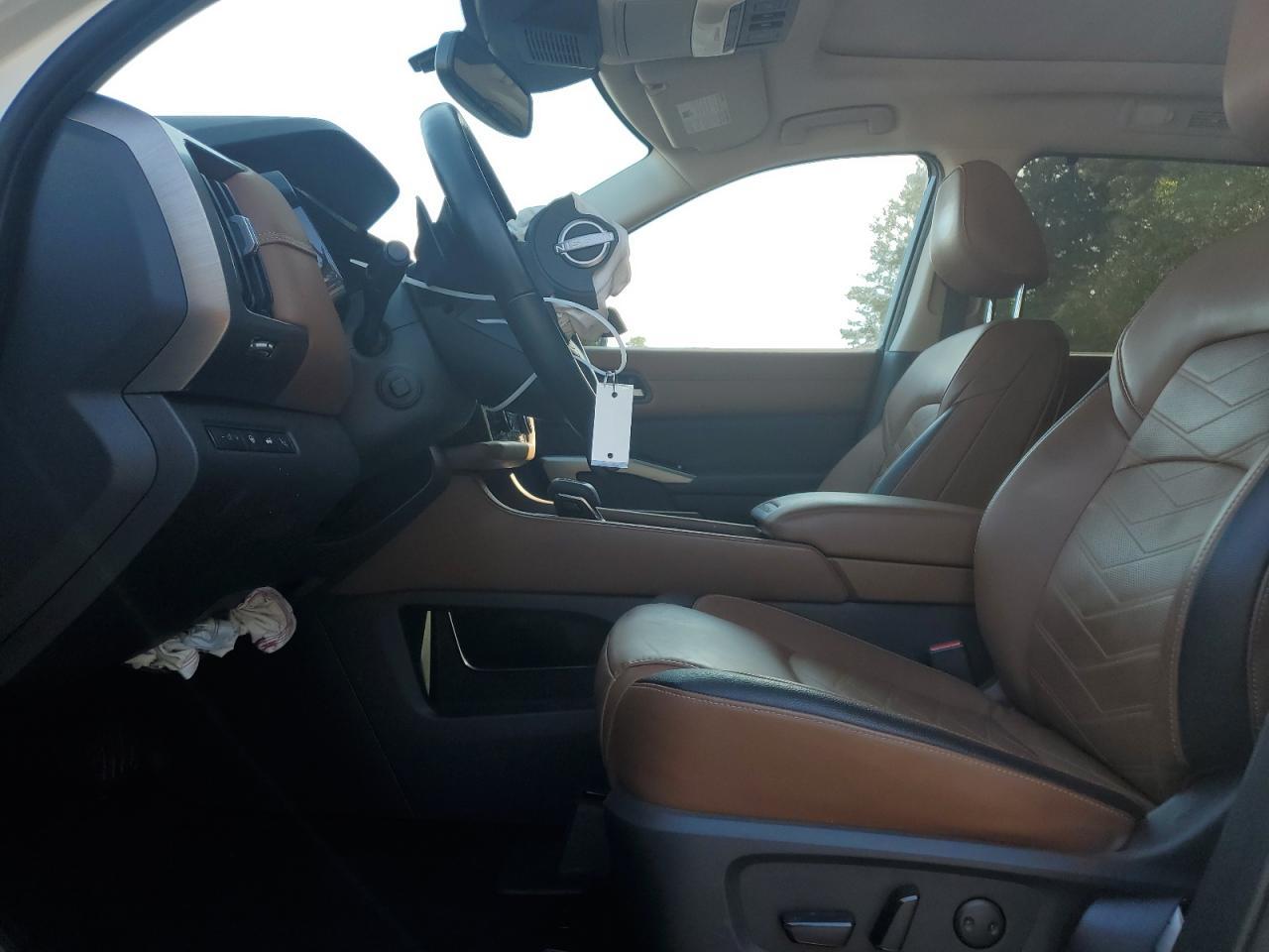 2022 NISSAN PATHFINDER