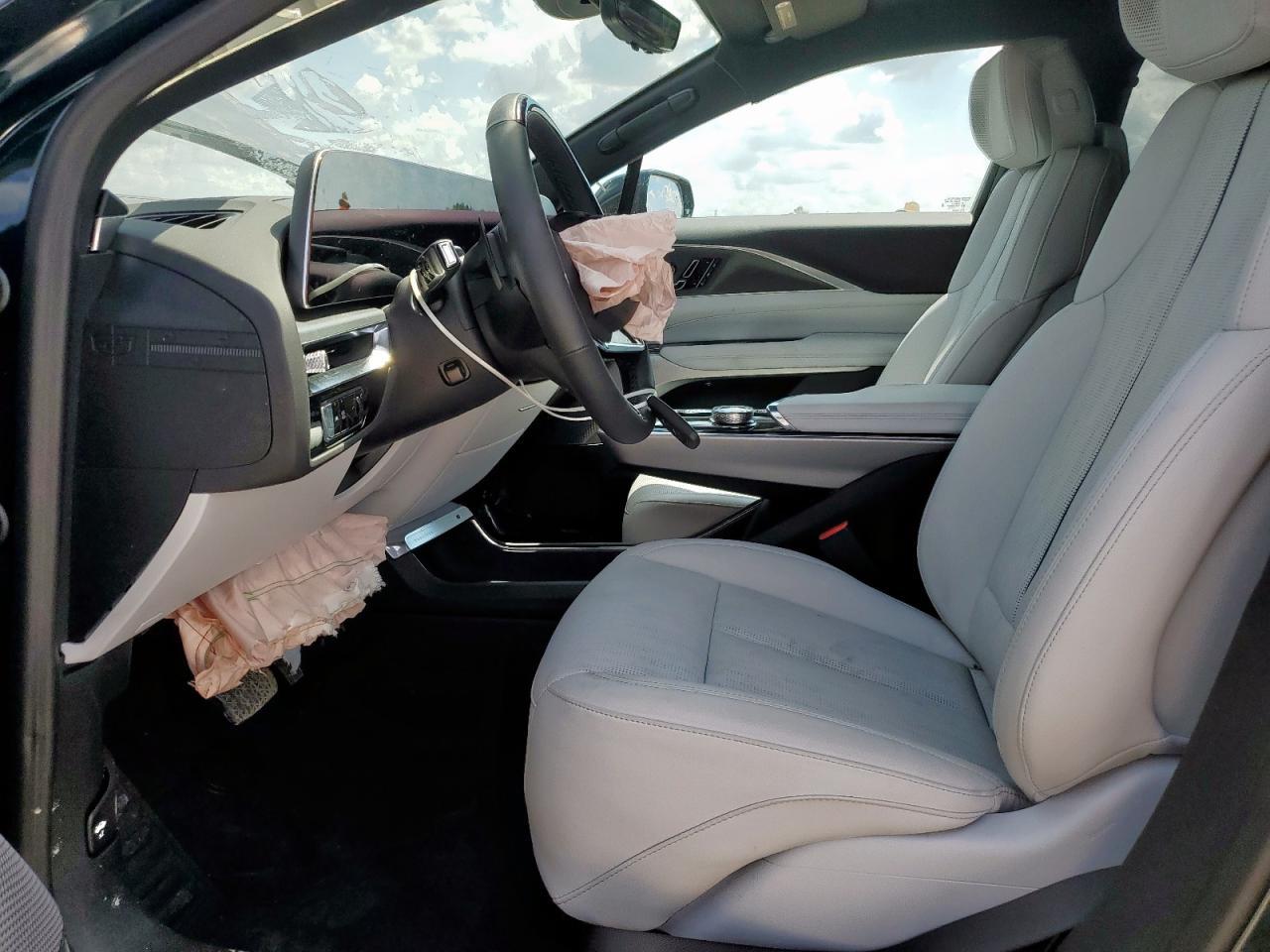 2025 CADILLAC LYRIQ