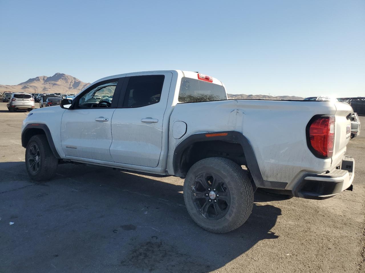 2024 GMC CANYON