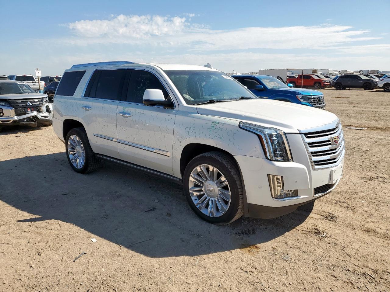 2019 CADILLAC ESCALADE