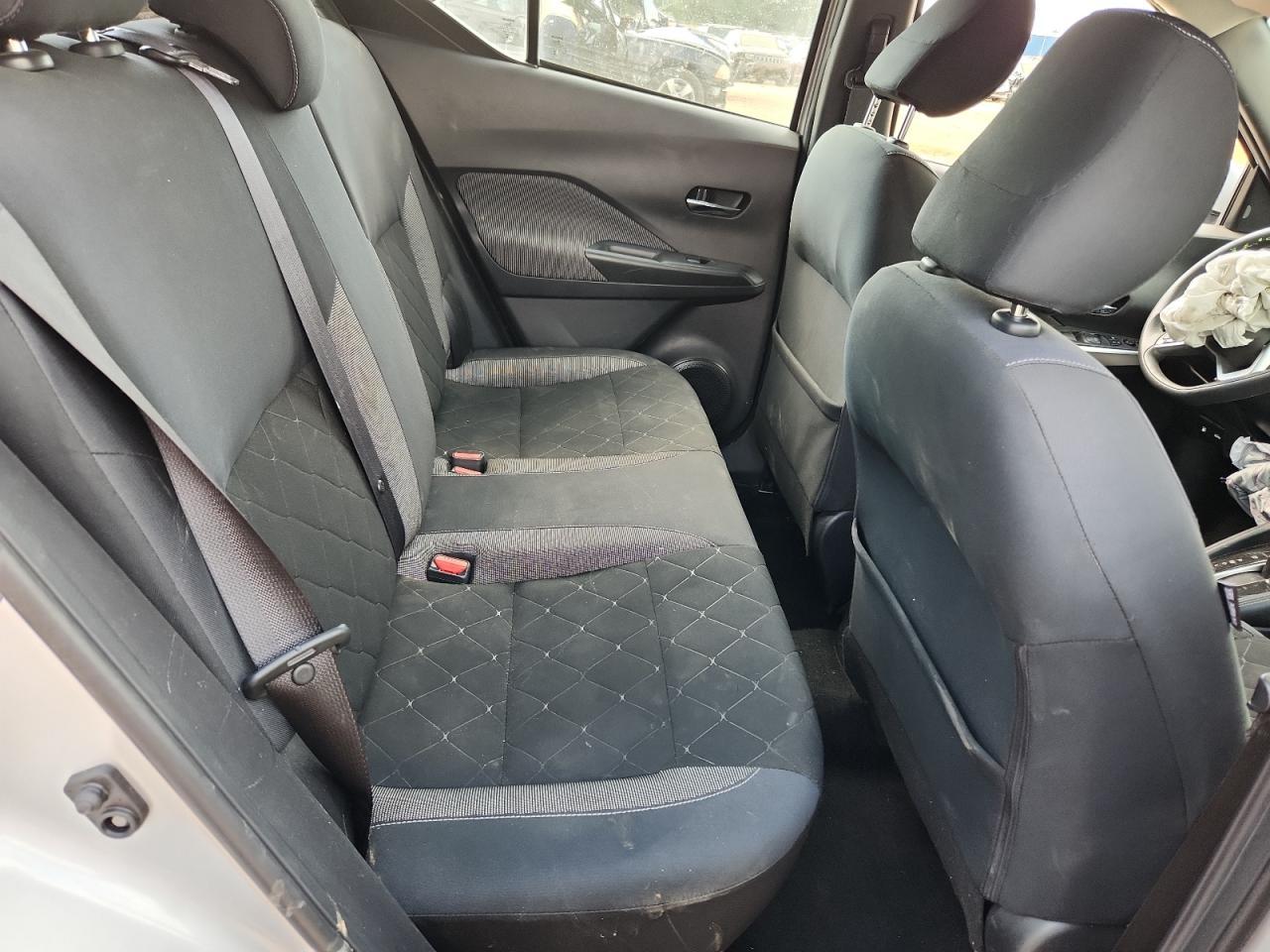 2019 NISSAN KICKS