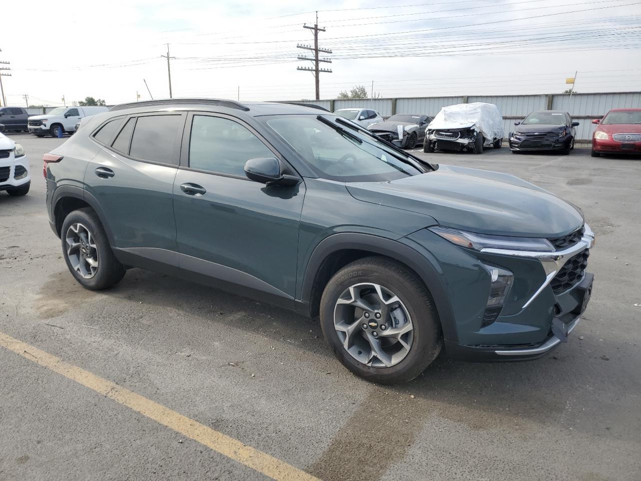 2025 CHEVROLET TRAX