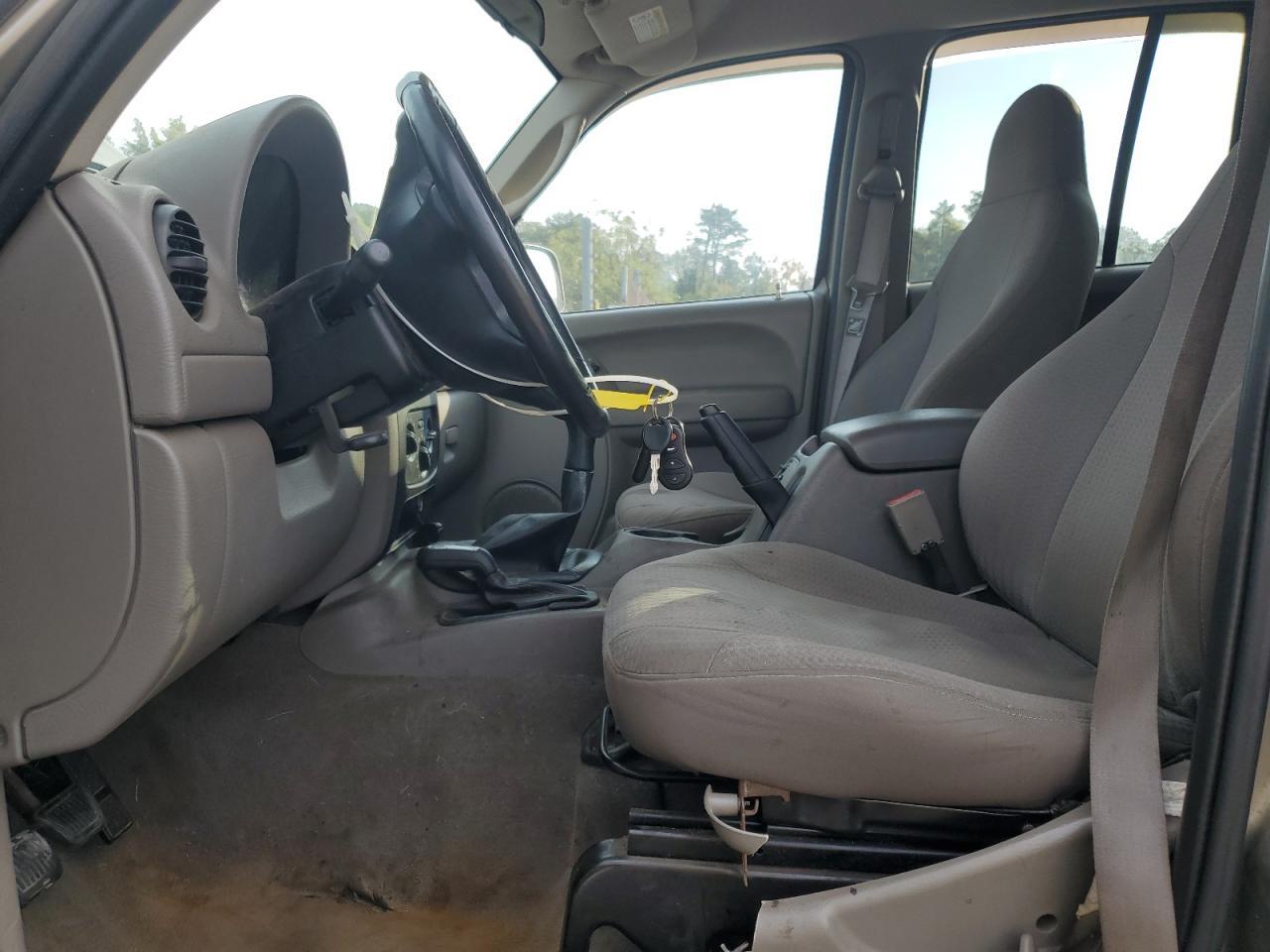 2003 JEEP Liberty