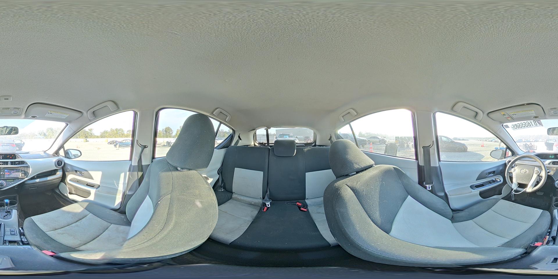 2012 TOYOTA Prius c