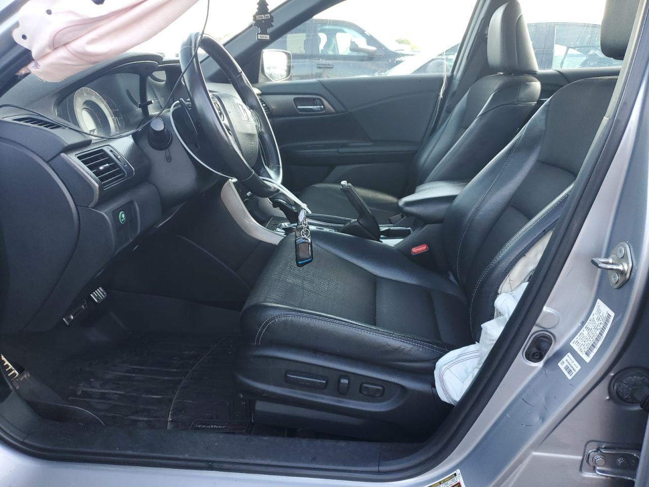 2017 HONDA ACCORD