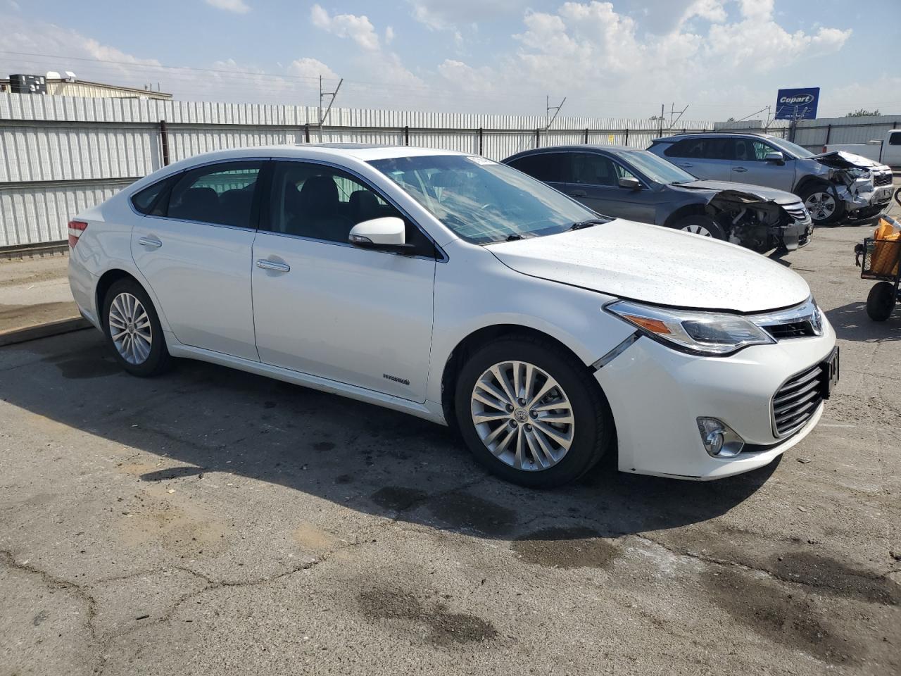 2015 TOYOTA Avalon