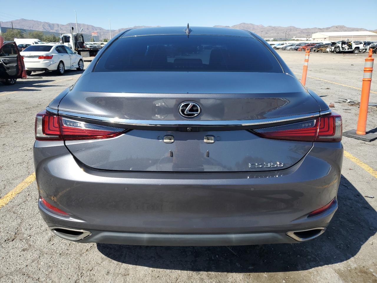 2019 LEXUS ES 350