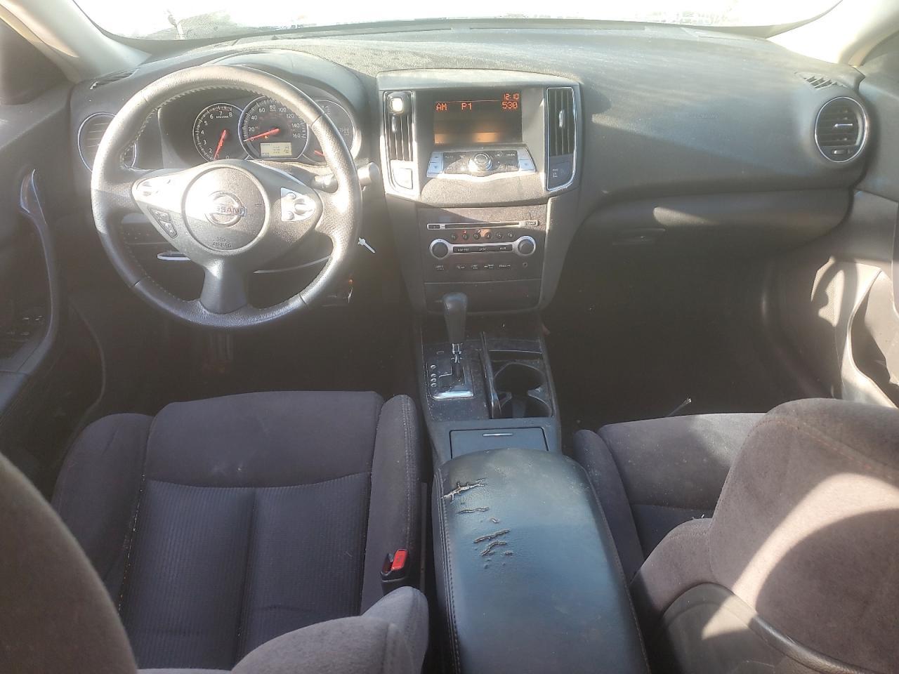 2014 NISSAN Maxima
