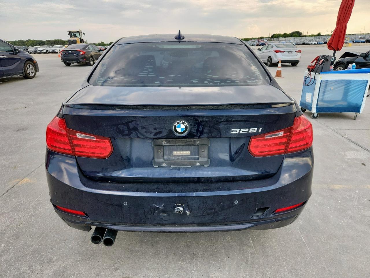 2013 BMW 3 SERIES