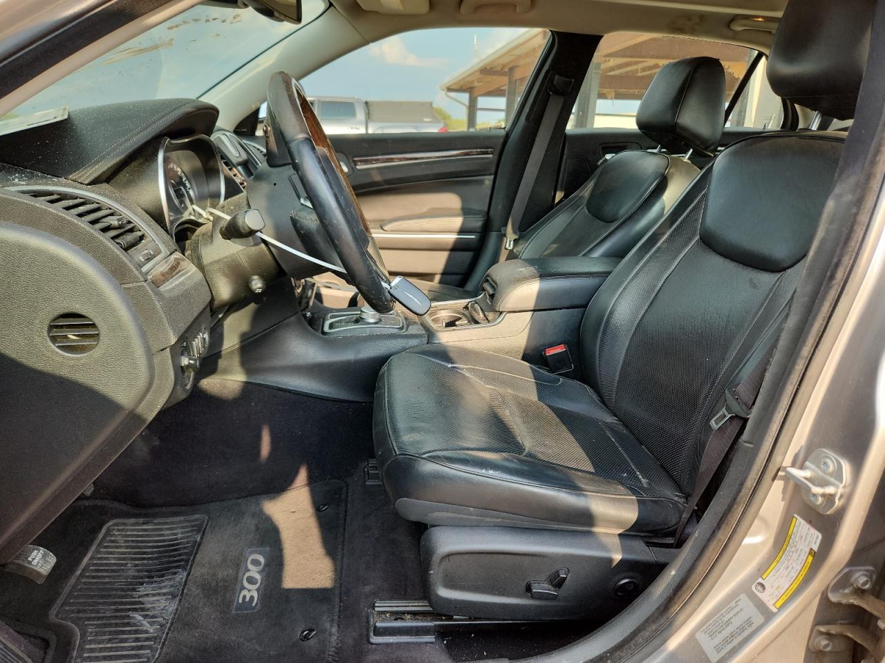 2017 CHRYSLER 300