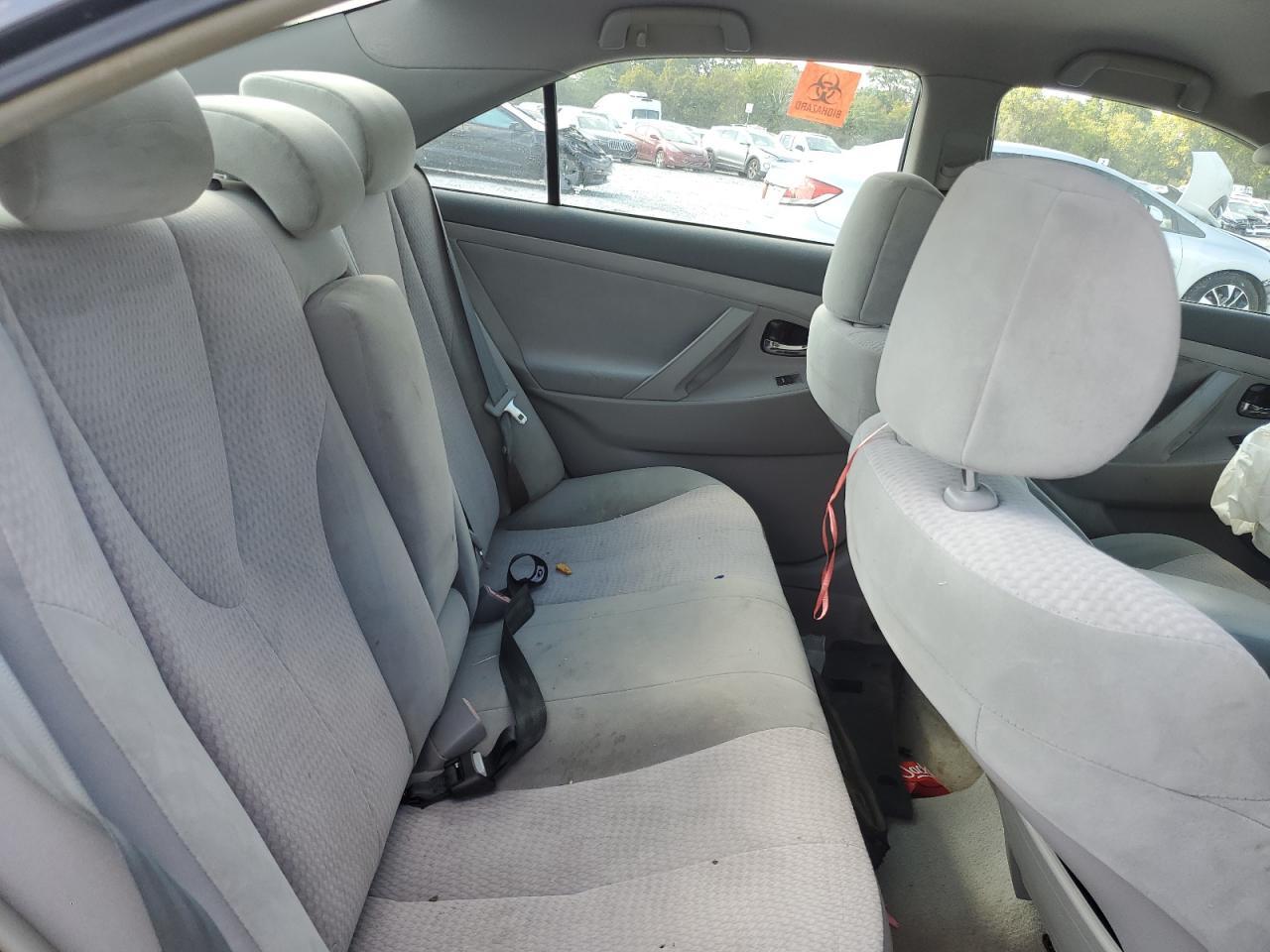 2010 TOYOTA CAMRY