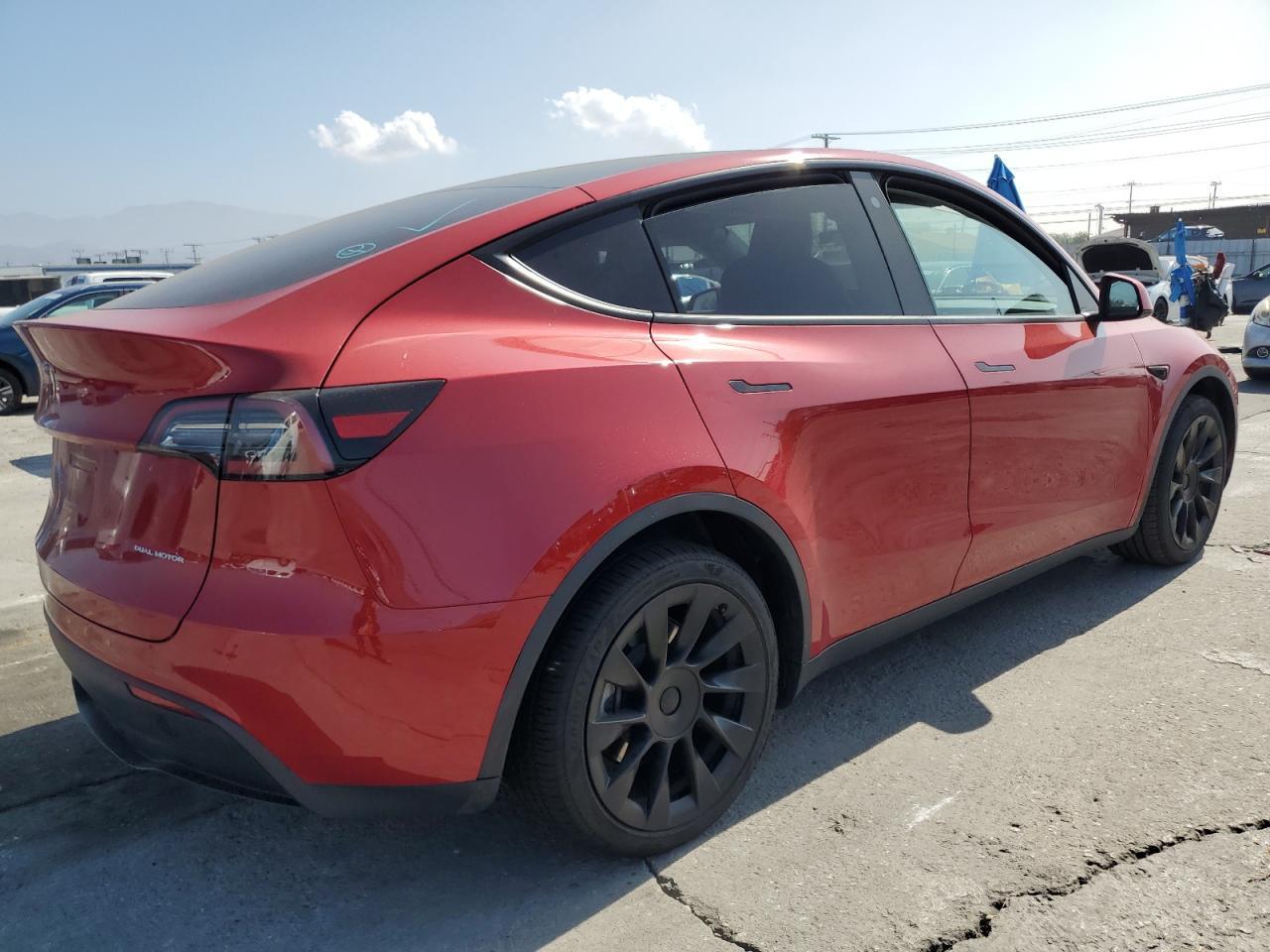2023 TESLA MODEL Y
