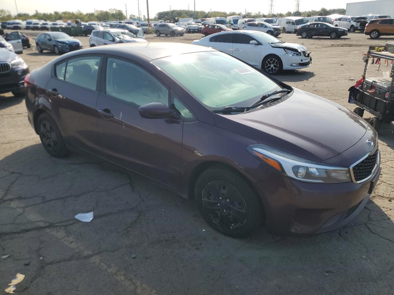 2017 KIA FORTE