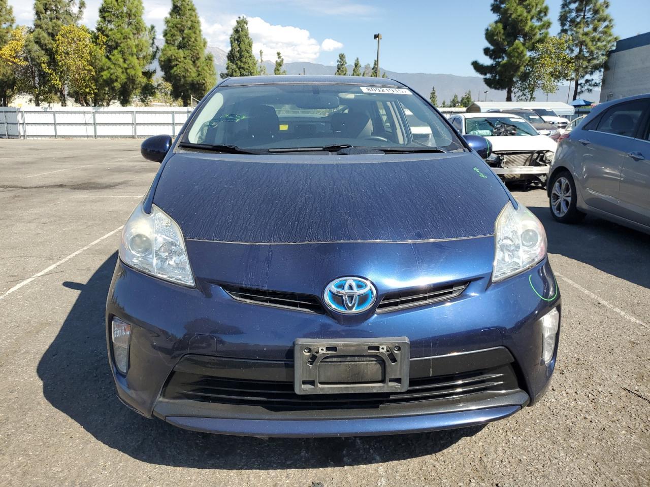 2014 TOYOTA PRIUS